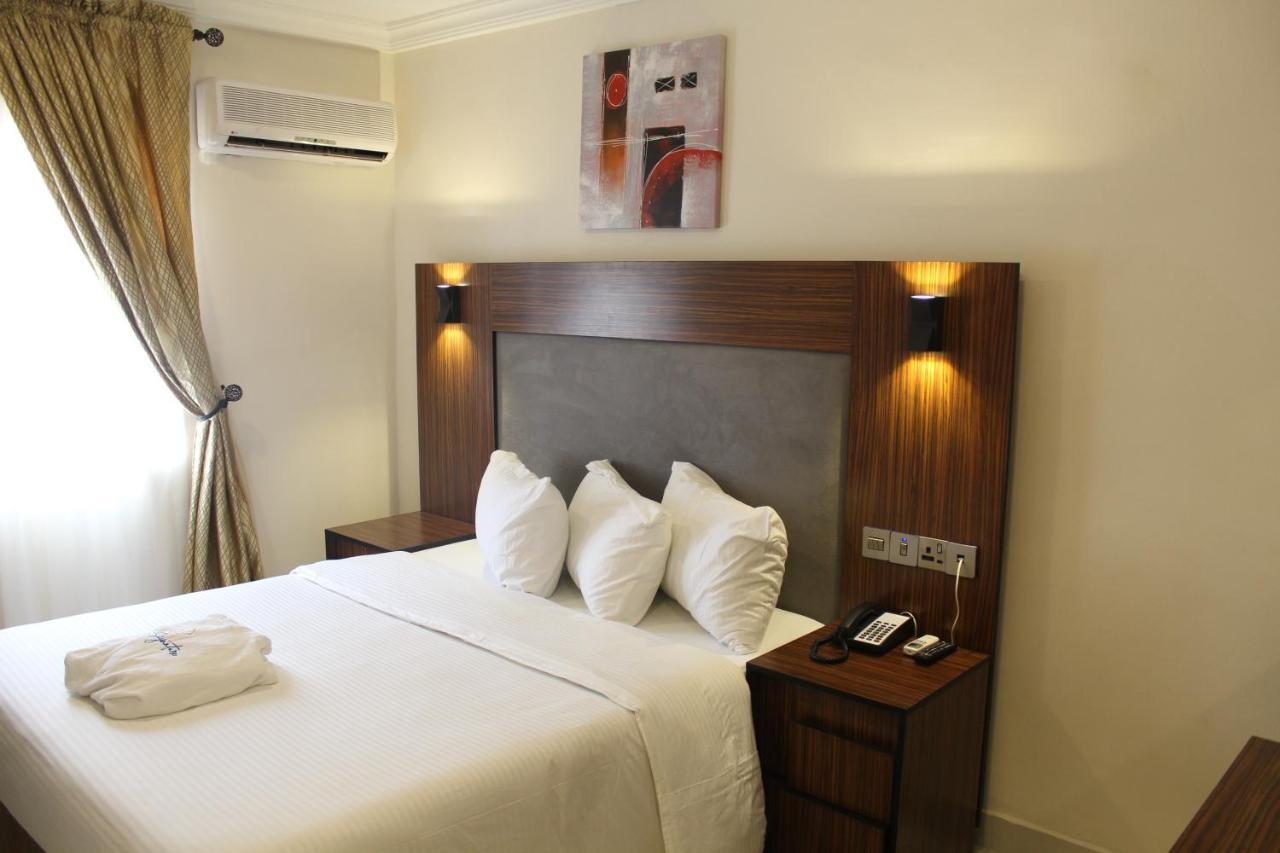 Class Suites Ikeja Exterior photo