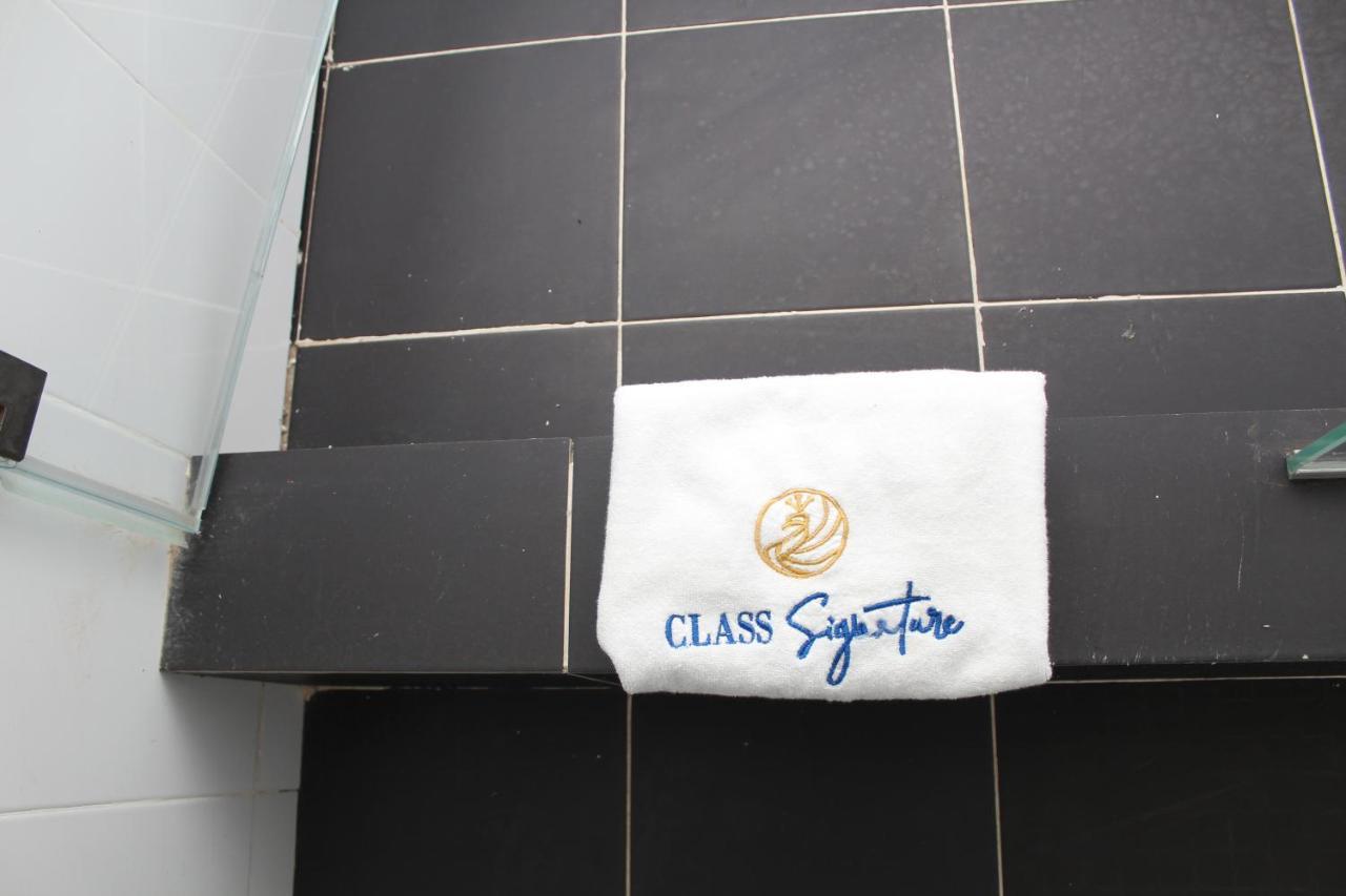 Class Suites Ikeja Exterior photo