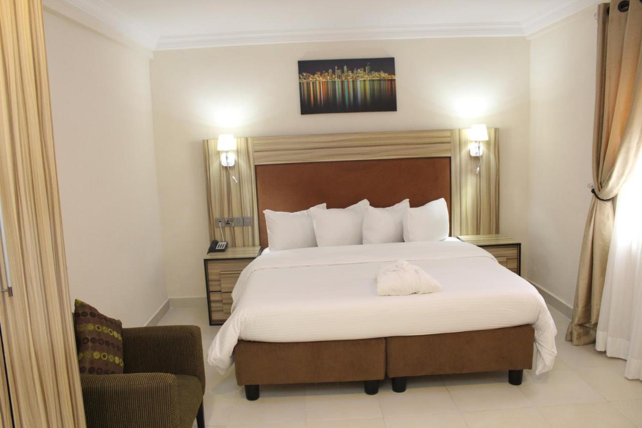 Class Suites Ikeja Exterior photo